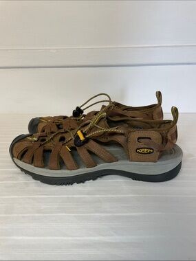Keen Whisper brown waterproof outdoor sandals women’s size 9.5